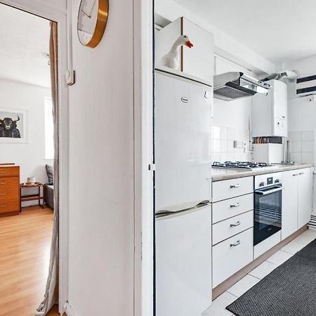 Flat 13 Lägenhet London Exteriör bild