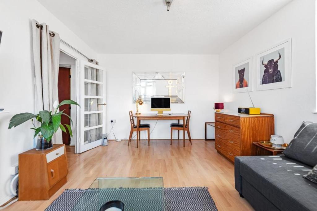 Flat 13 Lägenhet London Exteriör bild