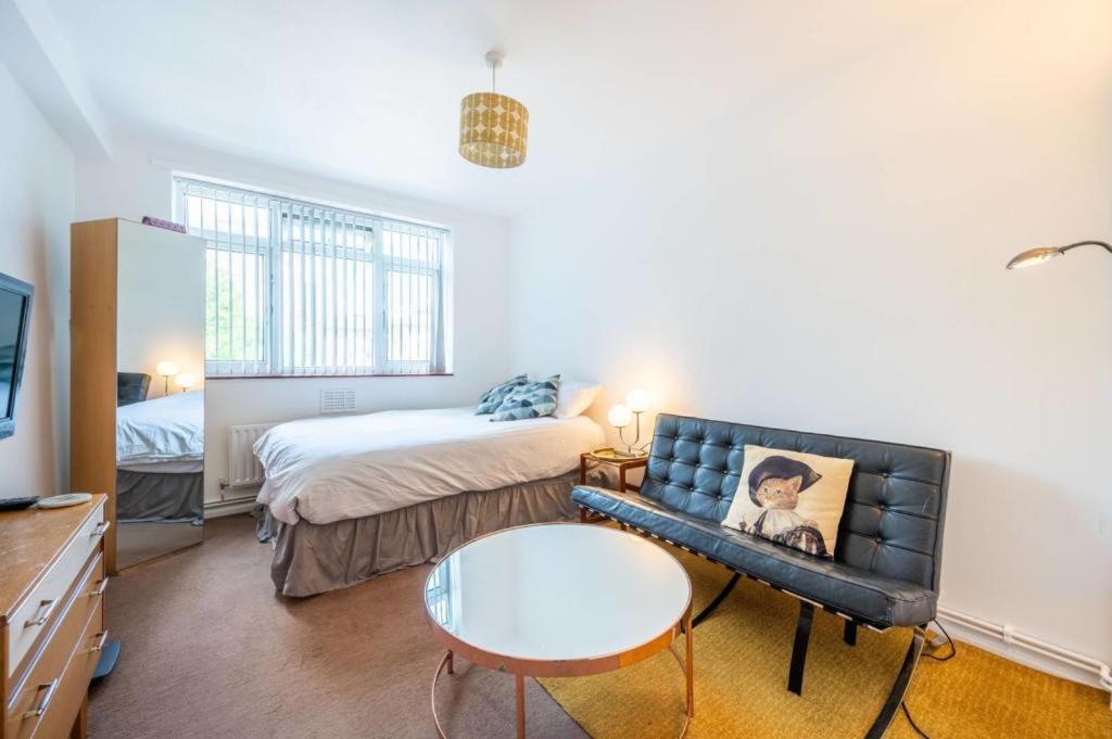 Flat 13 Lägenhet London Exteriör bild