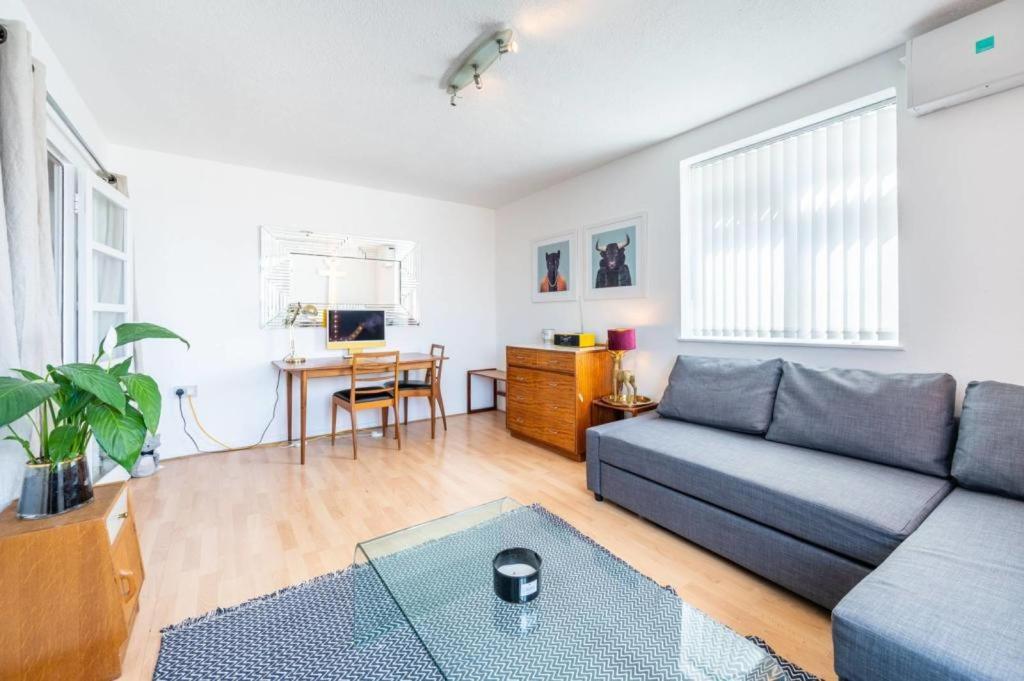 Flat 13 Lägenhet London Exteriör bild